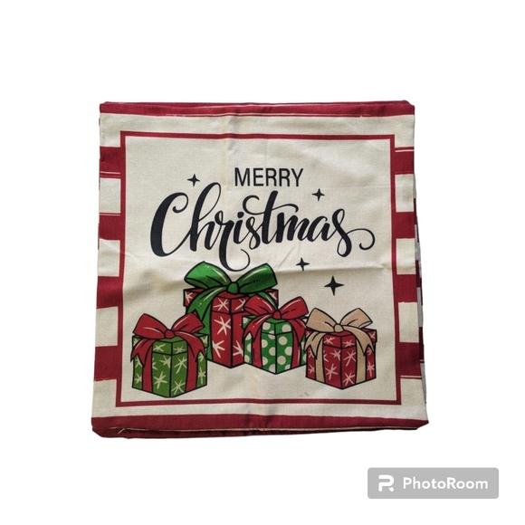 4pc set. Christmas Throw Pillow Covers. - Picture 4 of 7